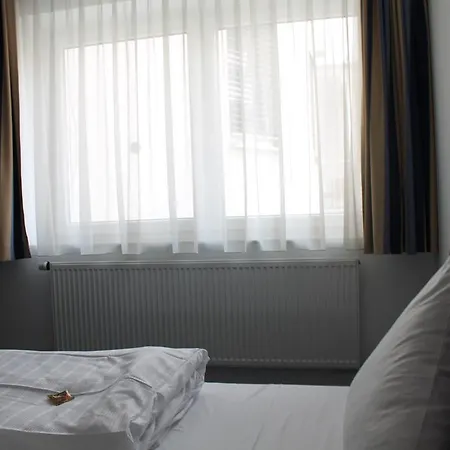 City 3* カッセル